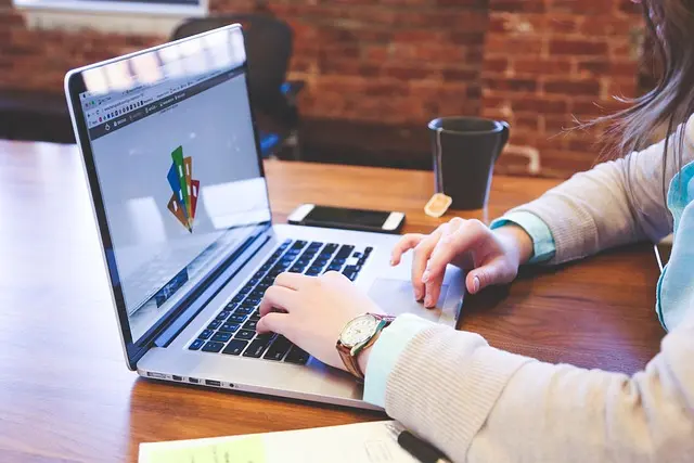 Cómo Implementar Estrategias de SEO en tu Negocio Digital