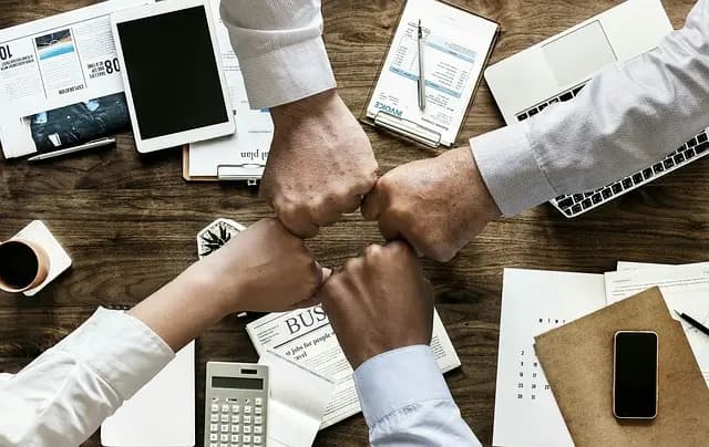 Cómo Utilizar el Marketing de Contenidos para Atraer Clientes Efectivamente